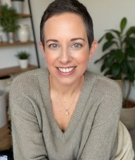 Book an Appointment with Naomi Midanik for Psychotherapy/Counselling