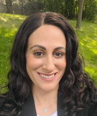 Book an Appointment with Ellana Amrami for Osteopathy