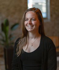 Book an Appointment with Telsi Szanyi for Pilates