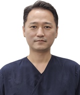 Book an Appointment with Rob (Seungbai) Ra at Downtown