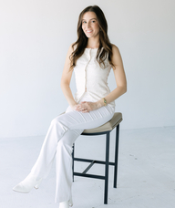 Book an Appointment with Shaelyn Tymchyshyn for Clinical Facials & Chemical Peels