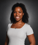 Book an Appointment with Sasha Elliott - Registered Massage Therapist at Evolve 8th Avenue